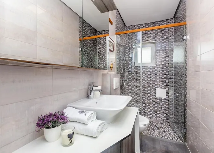 Apartment With Wifi Silo, Krk - 18691 *
